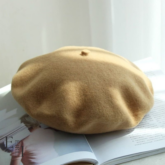 <img src="camel-wool-beret-women.jpg" alt="A beautiful camel wool beret for women Website Official www.eirlistore.com">