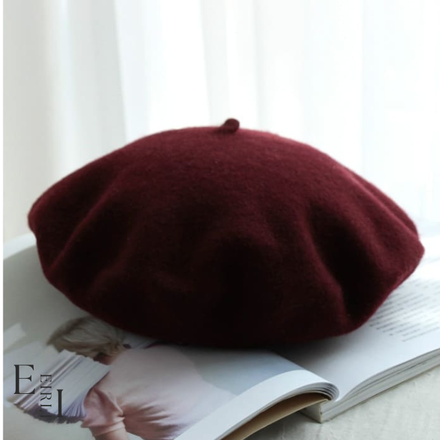 <img src="wine-red-wool-beret-women.jpg" alt="A beautiful wine red wool beret for women Website Official www.eirlistore.com">